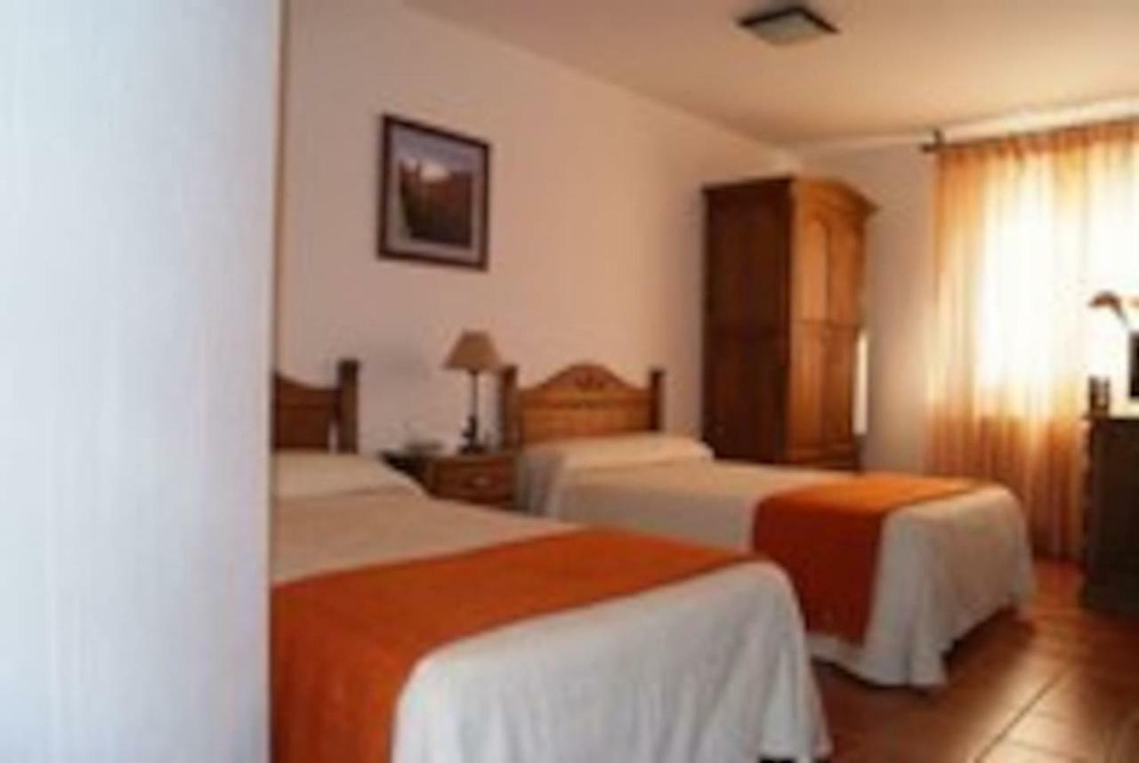 Casa Rural El Sauce. A 2,5 Km De Cuenca Capital Nohales Buitenkant foto
